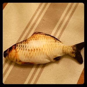 Electric Fish-shaped Catnip Cat Toy